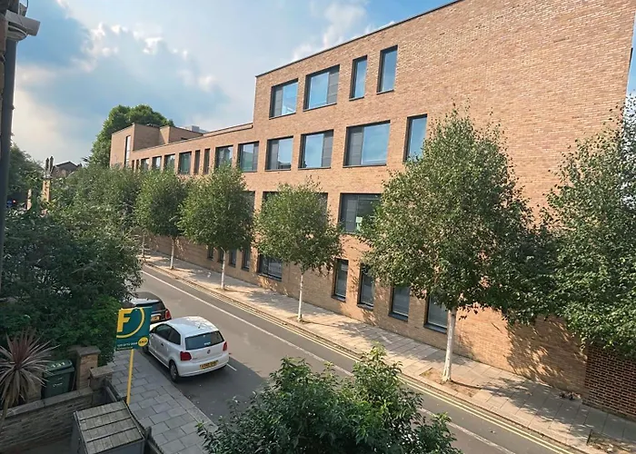 Double Bedroom In Clapham